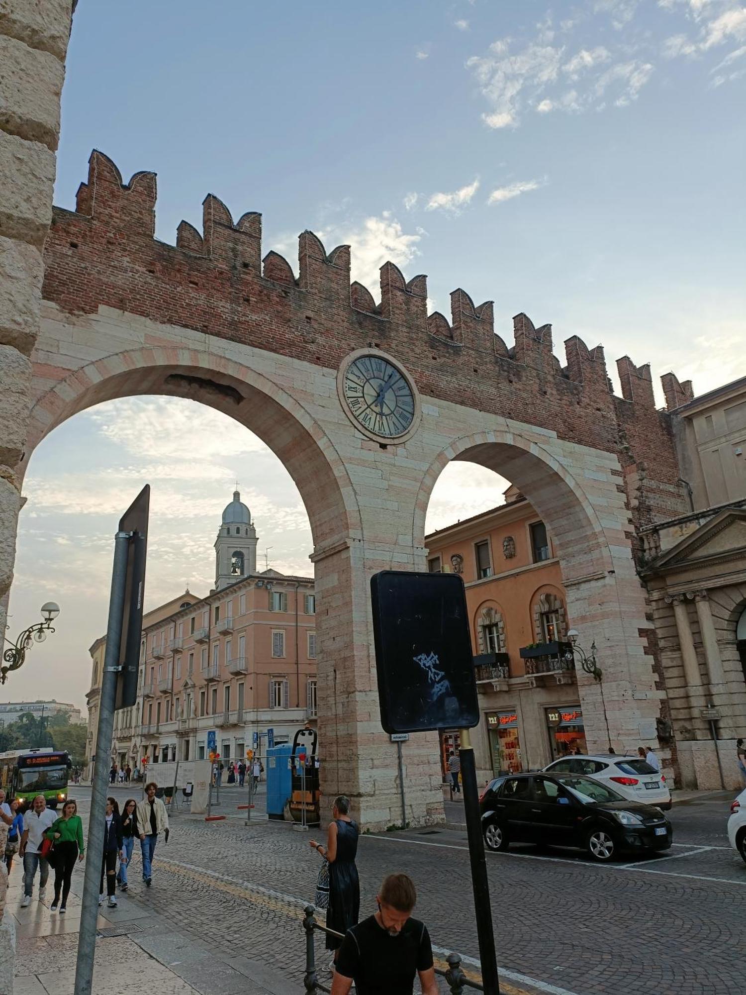 Mavipagi Apartment Verona Exterior foto